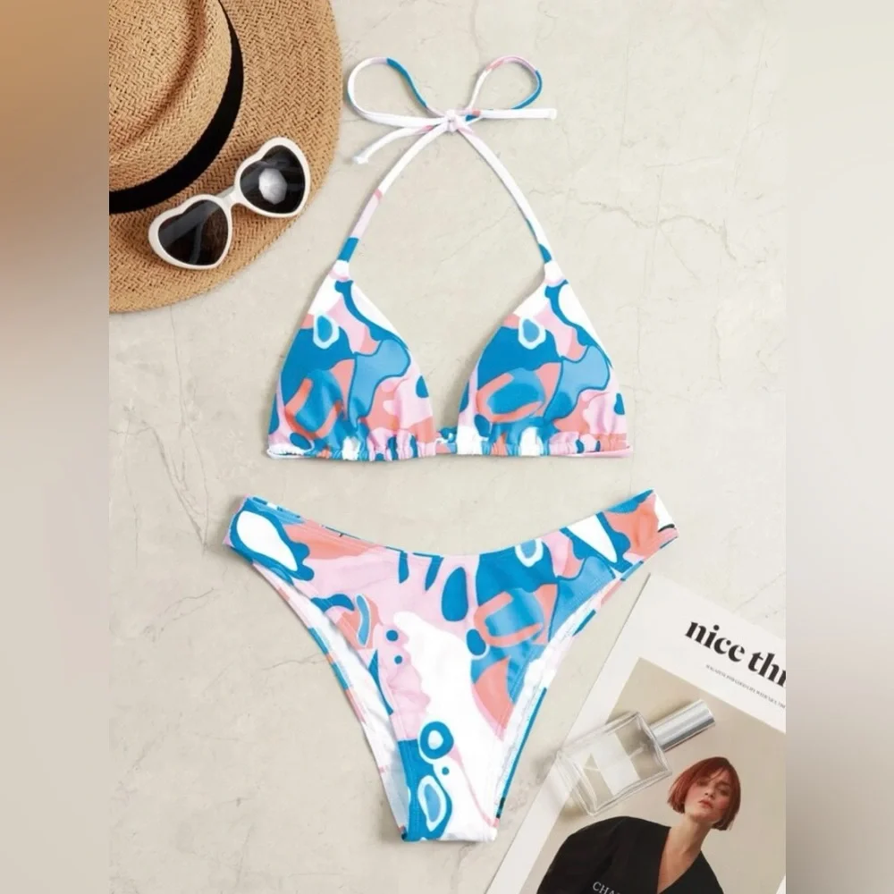Bikini set! - Picture 1 of 5